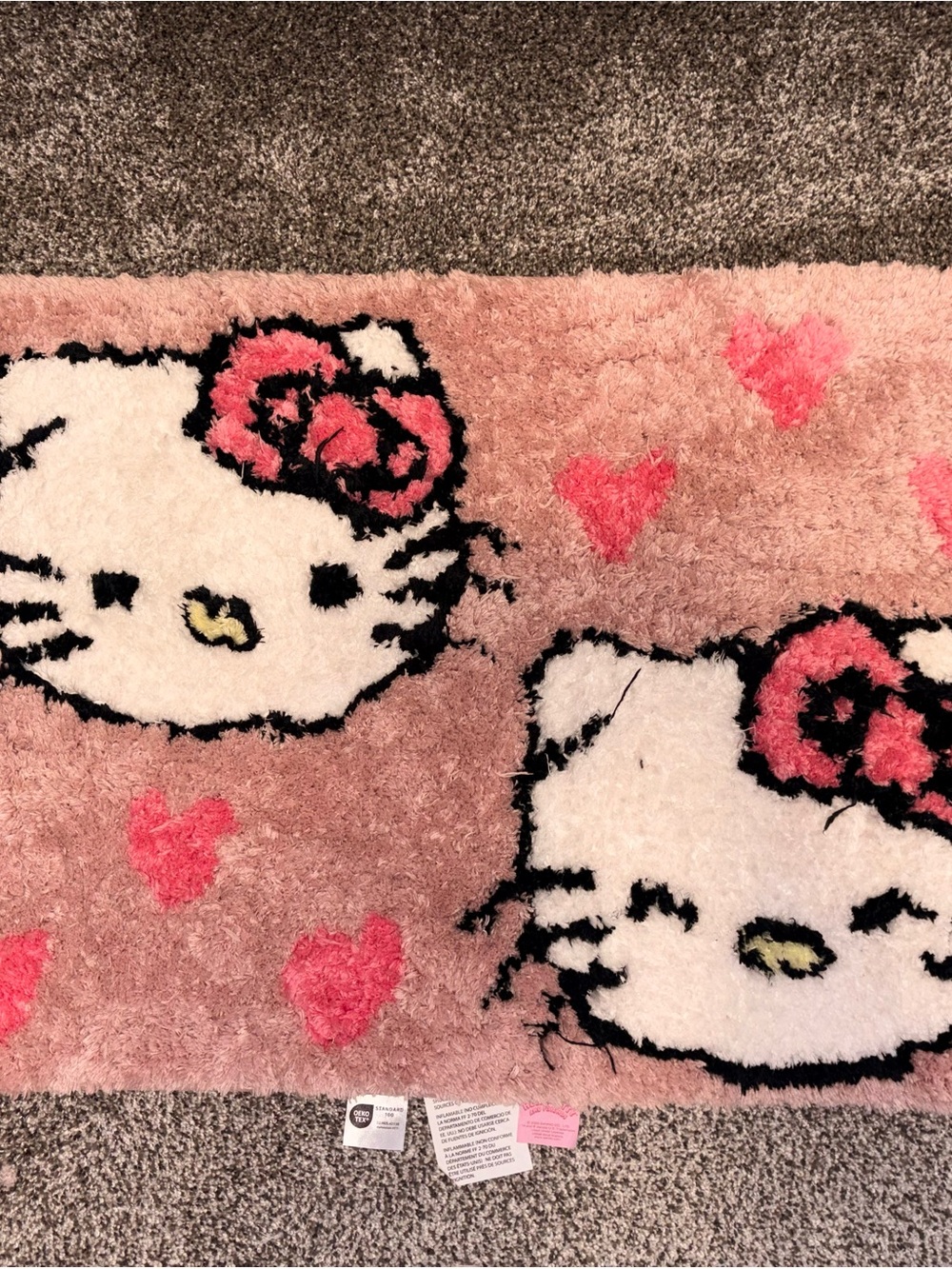 hello kitty area rug